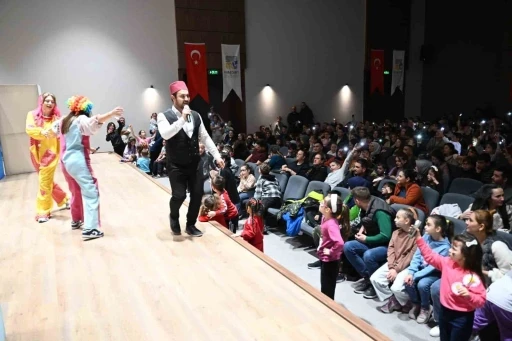 Karacabey Belediyesi&rsquo;nden Ramazana yakışır k&uuml;lt&uuml;r ş&ouml;leni
