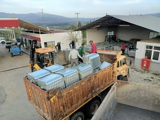 Karacasu’da çöp konteyneri uyarısı
