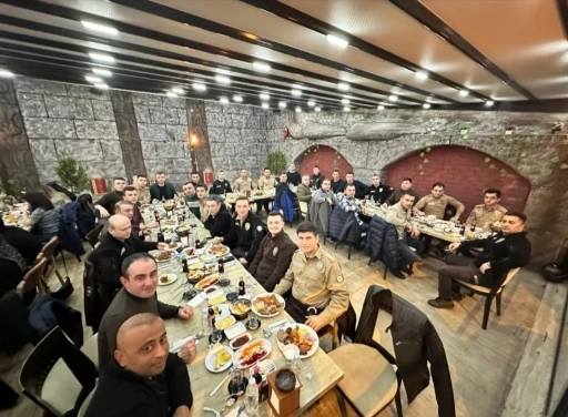 Karadeniz Ereğli’de bekçiler ve amirleri iftar yemeğinde buluştu
