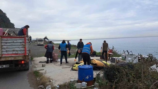 Karadeniz Ereğli&rsquo;de plajlar b&ouml;lgesindeki ka&ccedil;ak yapılan kaldırıldı
