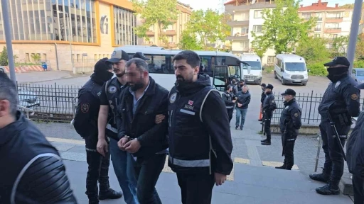 Karadeniz Ereğli’de silah kaçakçılığı operasyonu: 7 şüpheli adliyede

