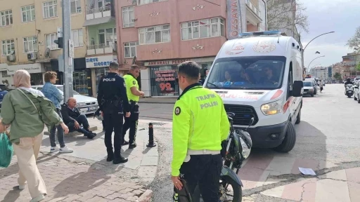 Karaman’da ciple motosiklet çarpıştı: 2 yaralı
