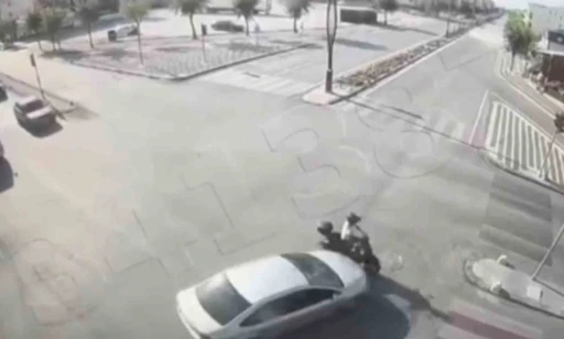 Karaman’da kavşaktaki ölümlü kaza kamerada

