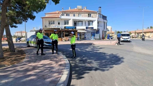 Karaman’da kaza yapan sürücü aracı bırakıp gitti
