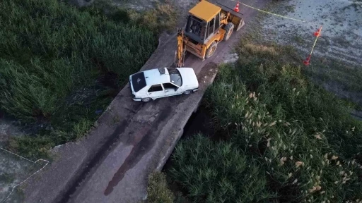 Karaman&rsquo;da otomobil dereye devrildi: 3 &ccedil;ocuk hayatını kaybetti, 4 kişi yaralandı
