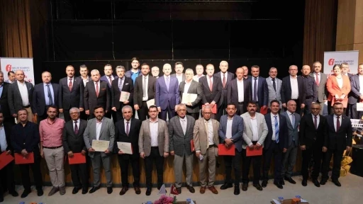 Karaman’da vergi rekortmenleri ödüllendirildi
