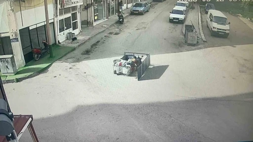 Karaman&rsquo;da yaşlı adamın yaralandığı kaza anı kameraya yansıdı
