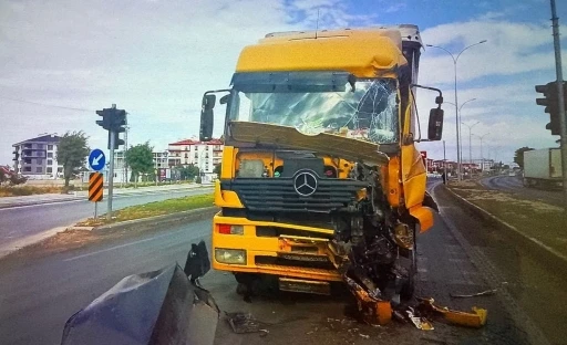 Karapınar&rsquo;da iki ayrı kazada 2 kişi yaralandı
