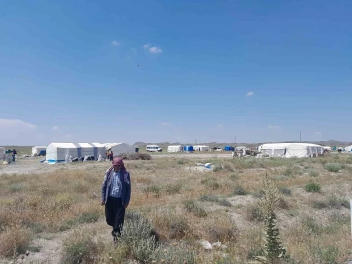 Karapınar&rsquo;da mevsimlik tarım iş&ccedil;ilerinin kaldığı &ccedil;adır kentte inceleme
