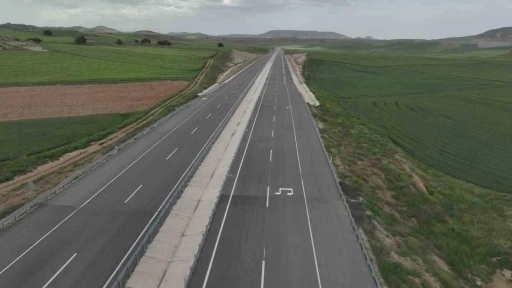 Karayollarında müzikli uyarı işareti uygulaması
