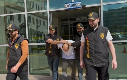 Kardeşini &ouml;ld&uuml;ren zanlı adliyeye sevk edildi

