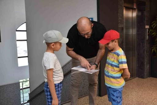 Karnesini alan Başkan Zencirci’ye koştu
