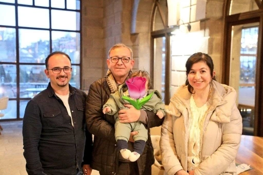 Kars&rsquo;a yerli ve yabancı turistlerden yoğun ilgi
