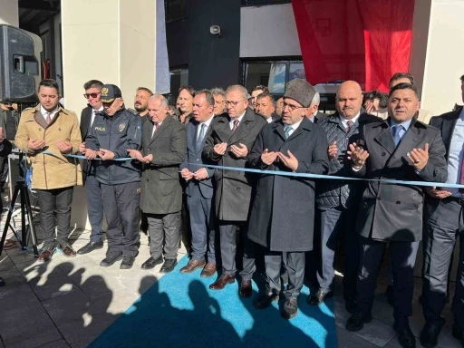 Kars’ın modern otogarı açıldı