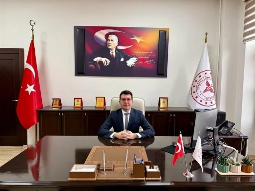 Kars Sağlık M&uuml;d&uuml;r&uuml; Uzman Dr. Arif Eker&rsquo;den Karbonmonoksit zehirlenmesi uyarısı
