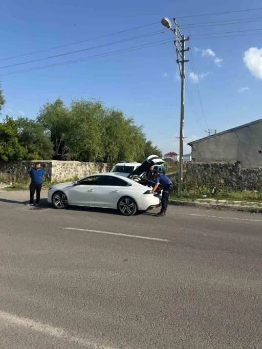 Kars’ta asayiş uygulamaları sürüyor
