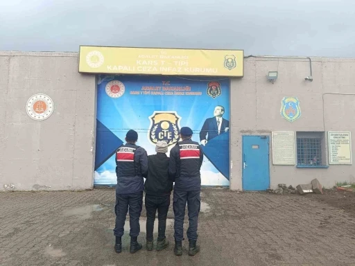 Kars’ta FETÖ operasyonu
