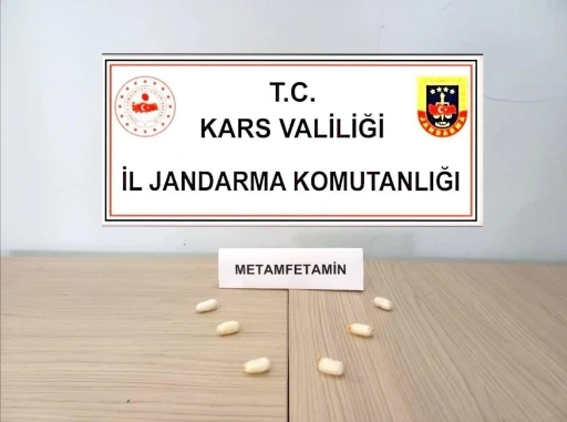 Kars’ta jandarmadan uyuşturucu operasyonu
