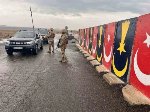 Kars’ta kaçak ve sahte alkol uygulaması yapıldı
