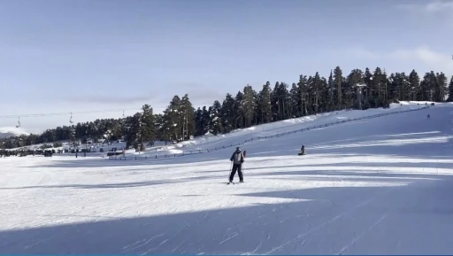Kars&rsquo;ta kayak sezonu Nisan&rsquo;a uzadı
