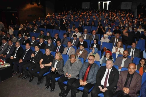 Kars&rsquo;ta kitap seferberliği: 98 bin kitap okundu, en &ccedil;ok okuyan &ouml;ğrenci ve veliler &ouml;d&uuml;llendirildi

