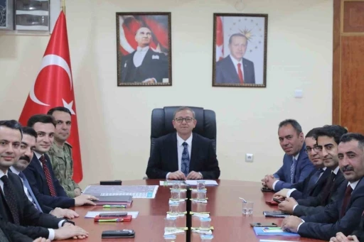 Kars&rsquo;ta sığınaklar masaya yatırıldı: Koordinasyon toplantısı ger&ccedil;ekleştirildi
