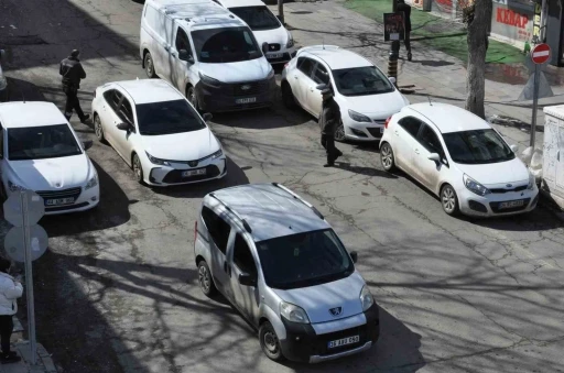 Kars&rsquo;ta trafiğe kayıtlı ara&ccedil; sayısı 55 bin 158&rsquo;e ulaştı
