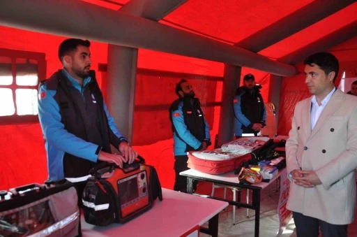 Kars Vali Vekili Aydın Göçer, &quot;Asılsız çağrı yapanlar insanlık suçu işliyor&quot;
