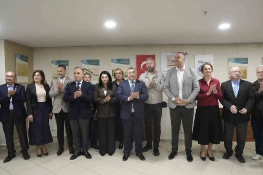 Kartal&rsquo;da tarihe yolculuk: "Fotoğraflarla 19. Y&uuml;zyıldan G&uuml;n&uuml;m&uuml;ze Erzincan" sergisi a&ccedil;ıldı
