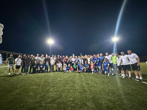 Kartepe Belediyesinin birimler arası futbol turnuvasını Zabıta M&uuml;d&uuml;rl&uuml;ğ&uuml; kazandı
