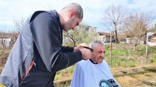 Kartepe’de büyükler bayrama hazır

