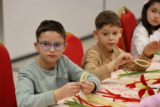 Kartepe&rsquo;de &ouml;ğrenciler yarıyıl tatilini sanat at&ouml;lyeleriyle tamamladı
