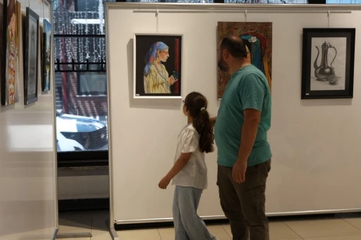 Kartepe&rsquo;de "Ahenk" resim sergisi sanatseverlerle buluştu
