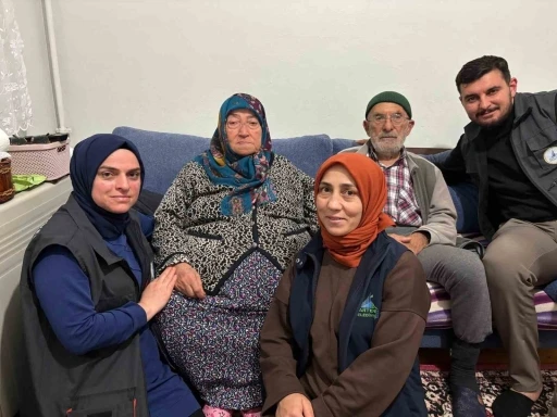 Kartepe’de yaşlılara 7/24 kesintisiz sağlık ve sosyal destek
