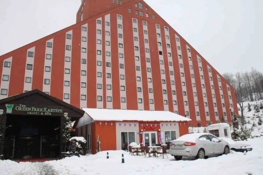 Kartepe&rsquo;deki &uuml;nl&uuml; otelin &ccedil;alışma ruhsatı iptal edildi
