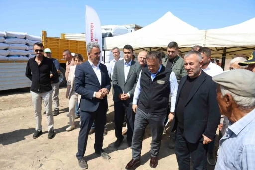 Kaşıkçı mahallesine yangın sonrası destekler ulaştırıldı

