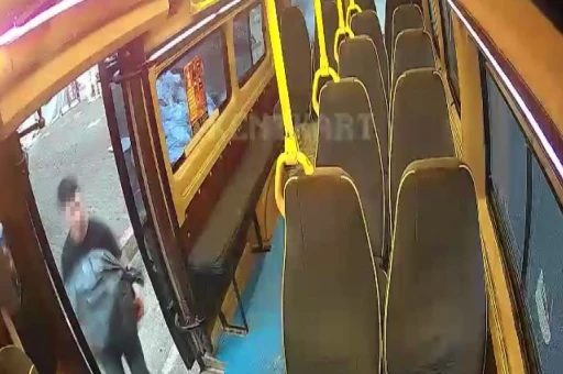 Kaskını &ccedil;ıkarınca yakayı ele veren hırsız: "Bor&ccedil;larım vardı"

