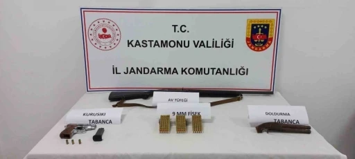 Kastamonu&rsquo;da 4 adet silah ele ge&ccedil;irildi
