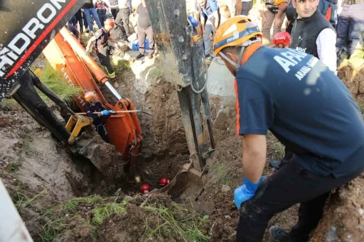 Kastamonu&rsquo;da bir iş&ccedil;i toprak altında kaldı: Kurtarma &ccedil;alışmaları s&uuml;r&uuml;yor
