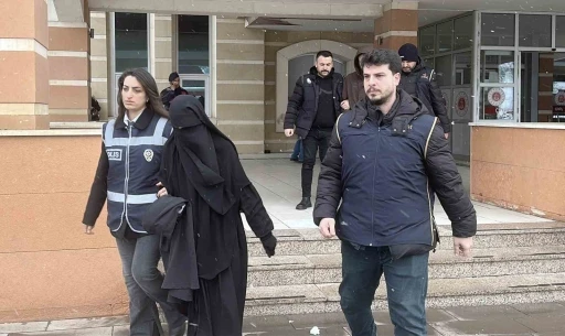 Kastamonu&rsquo;da DEAŞ operasyonunda g&ouml;zaltına alınan 2 ş&uuml;pheli tutuklandı

