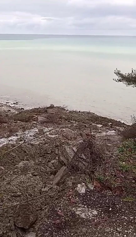 Kastamonu&rsquo;da heyelan: İnebolu-Doğanyurt-Cide karayolu ulaşıma kapandı
