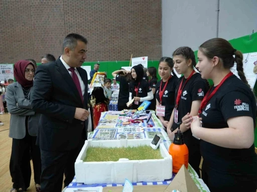 Kastamonu&rsquo;da &ouml;ğrencilerin hazırladığı 75 proje festivalde sergilendi
