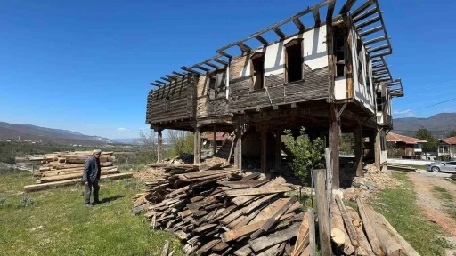 Kastamonu&rsquo;da yıkılma tehlikesi bulunan tescilli tarihi konak i&ccedil;in yıkım kararı
