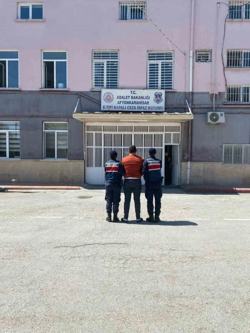 Kasten yaralama suçundan aranan şahıs yakalandı
