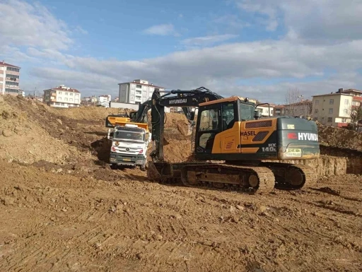 Kavak&rsquo;a 16 derslikli ortaokul
