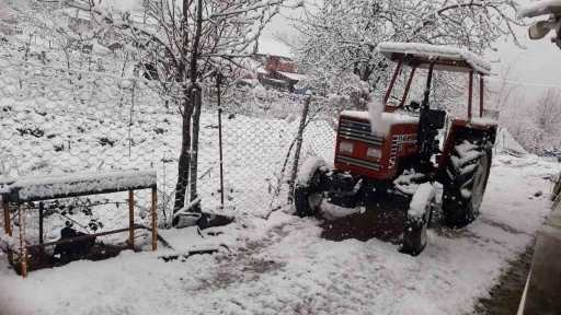 Kavak&rsquo;ta kar yağışı
