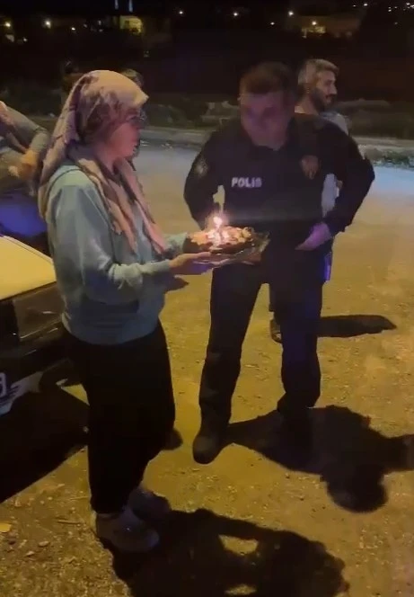 Kavga ihbarına giden polislere 10 Nisan sürprizi

