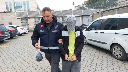 Kavgada bir kişiyi bıçaklayan genç yakalandı
