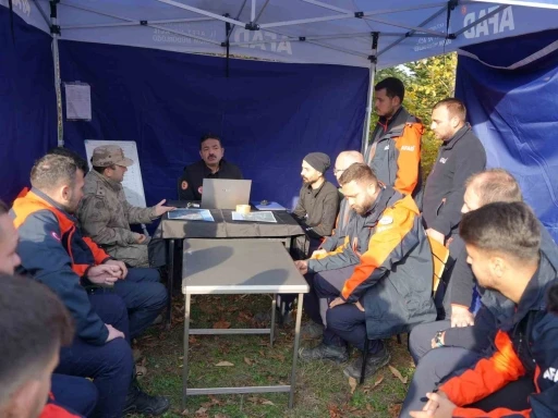 Kayıp anne ve oğlunu arama çalışmaları altıncı gününde devam ediyor
