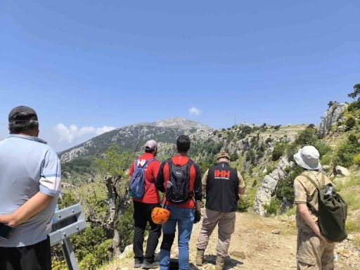 Kayıp olarak aranan yaşlı adamdan 22’inci günde de haber yok
